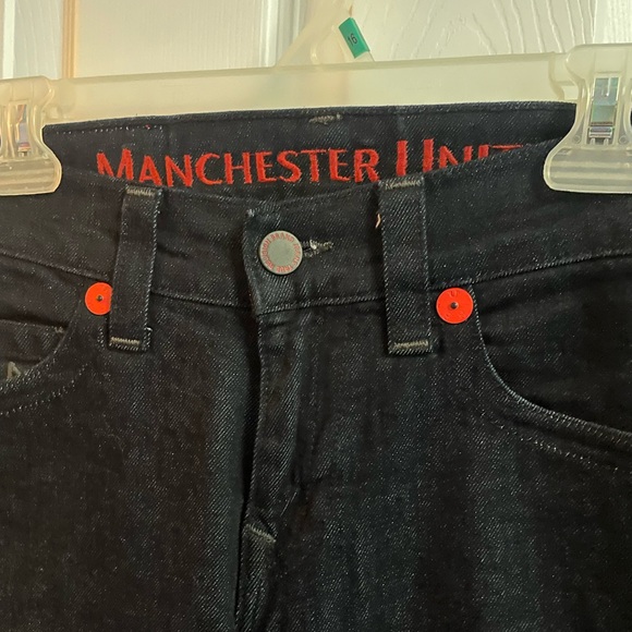 True Religion X Manchester United Jeans - Picture 4 of 7